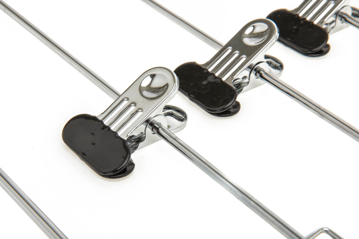 M061 - Heavy Duty 4 Tier Hanger Rack with Clips - 30 pcs
