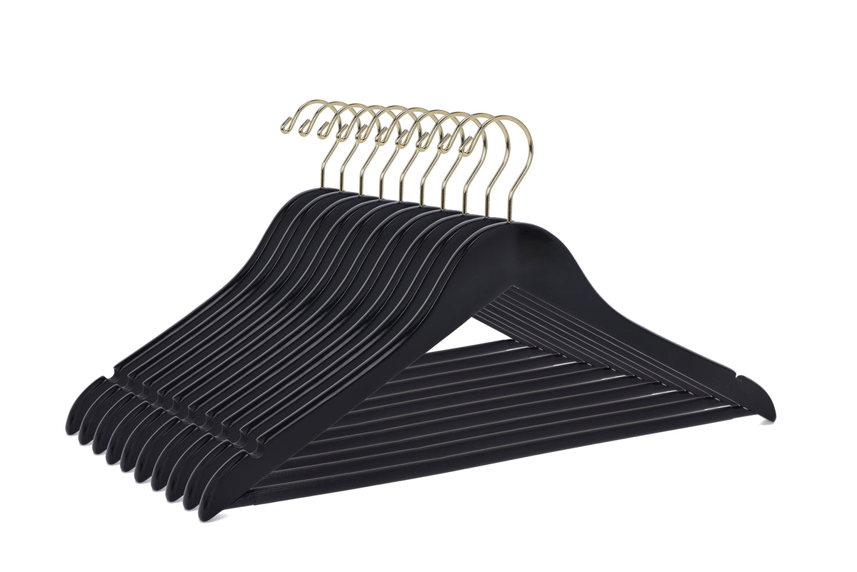 W070 – Semi-Curved Wooden Suit Hanger with Non-Slip Bar – 17.5" – Black / Gold Hook