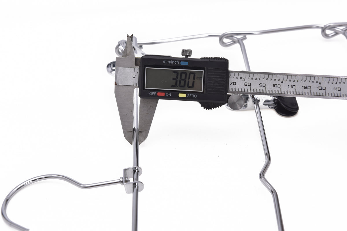M050 - Heavy Duty 4 Tier Hanger Foldable Wide Clips - 24 pcs (Retail Packed)