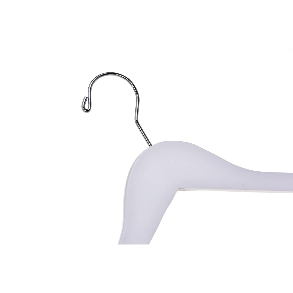 W040 – Semi-Curved Wooden Suit Hanger with Non-Slip Bar – 17.5" – White / Chrome Hook